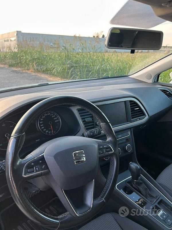 Usata Seat Leon Style 116 CV (85 kW) 2018 Bianco Berlina