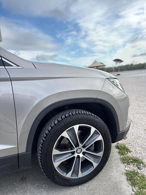 Usata Seat Ateca Ecomotive 115 CV (84 kW) 2018 Beige SUV