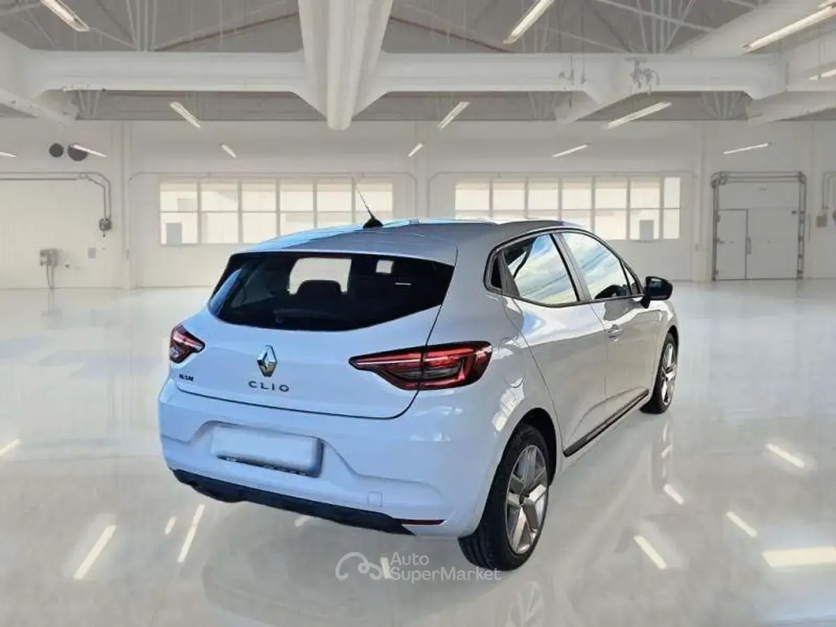 Usata Renault Clio V Zen 101 CV (74 kW) 2021 Bianco Berlina