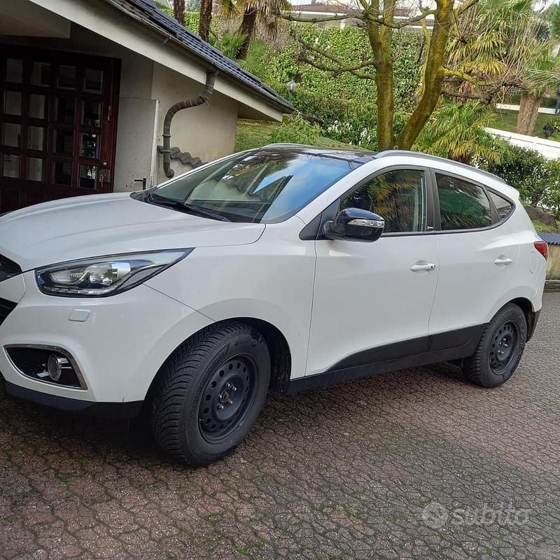 Usata Hyundai ix35 115 CV (84 kW) 2015 Bianco SUV