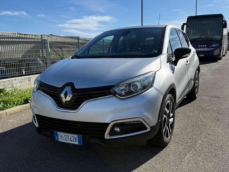 Occasion Renault Captur Iconic 90 ch (66 kW) 2018 Gris SUV