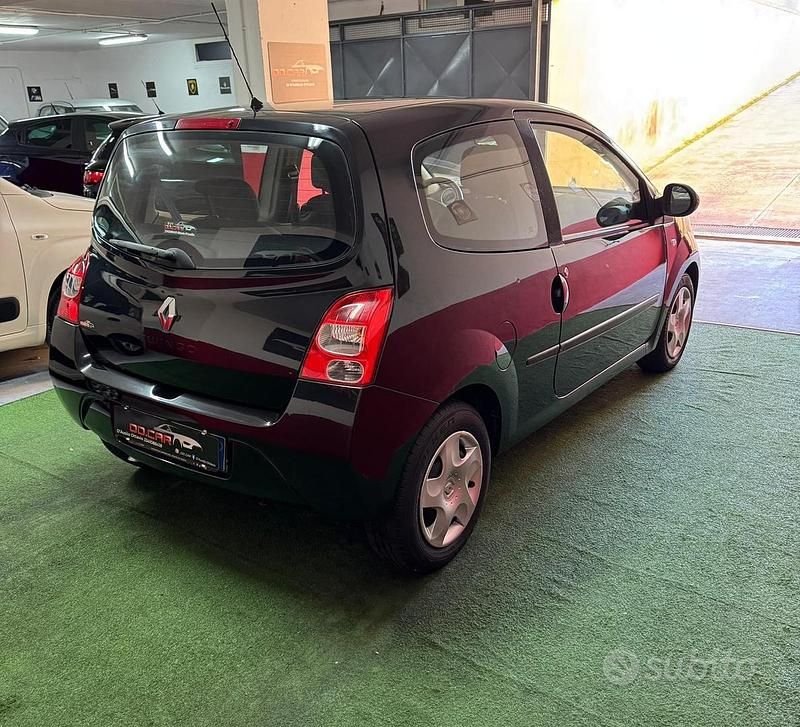 Usata Renault Twingo 65 CV (47 kW) 2007 Nero Utilitaria