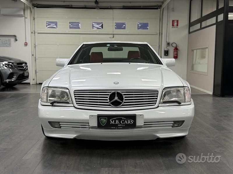 Käytetty Mercedes SL300 231 HP (169 kW) 1997 Valkoinen Coupe - kaksiovinen