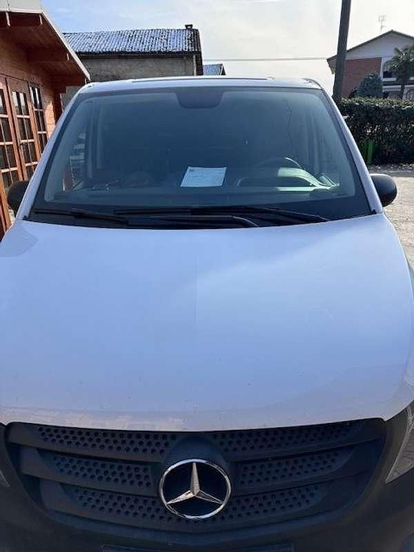 Usata Mercedes Vito 136 CV (100 kW) 2021 Bianco Furgone