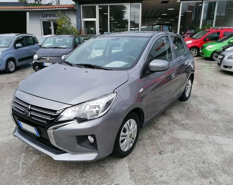Grigio Usata 2021 Mitsubishi Space Star Tre volumi | 8900 € (Ottimo prezzo) - Immagine 1/4
