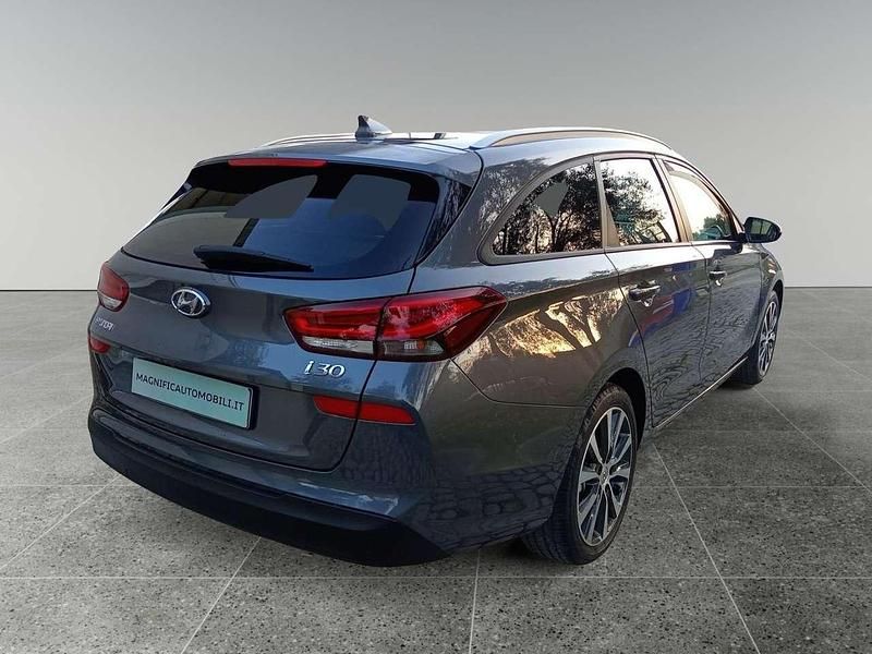 Usata Hyundai i30 116 CV (85 kW) 2020 Grigio Station wagon