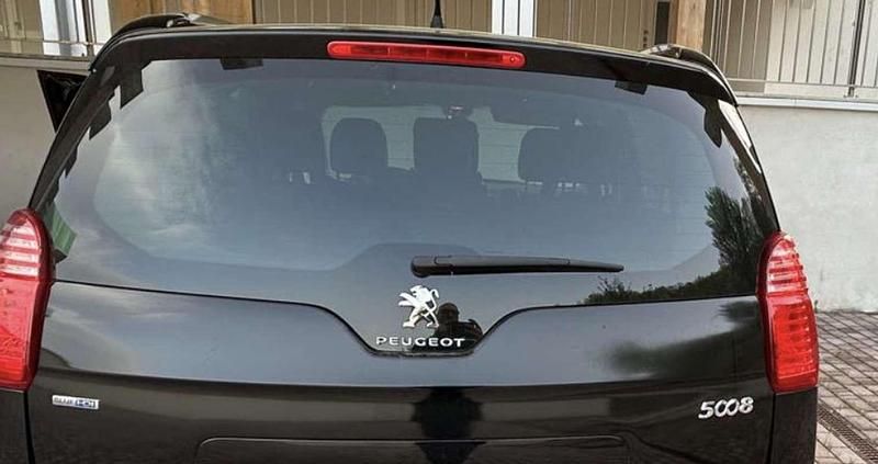 Usata Peugeot 5008 Allure 150 CV (110 kW) 2016 Nero Monovolume