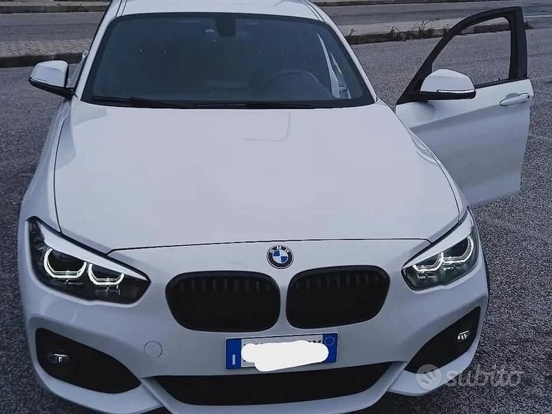Usata BMW 116 Shadowline 116 CV (85 kW) 2017 Bianco Utilitaria