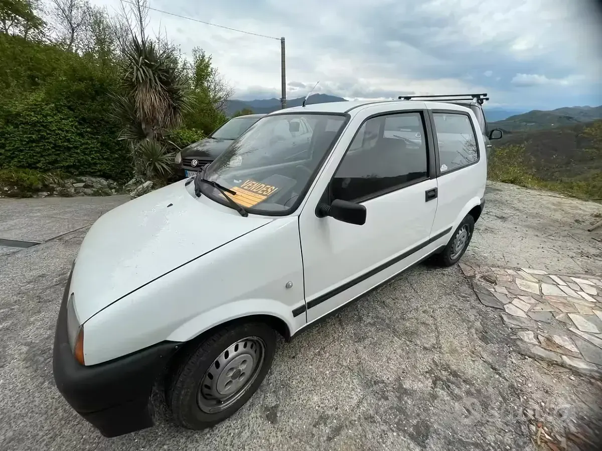 Usata Fiat 500 Young 39 CV (28 kW) 1998 Bianco Utilitaria