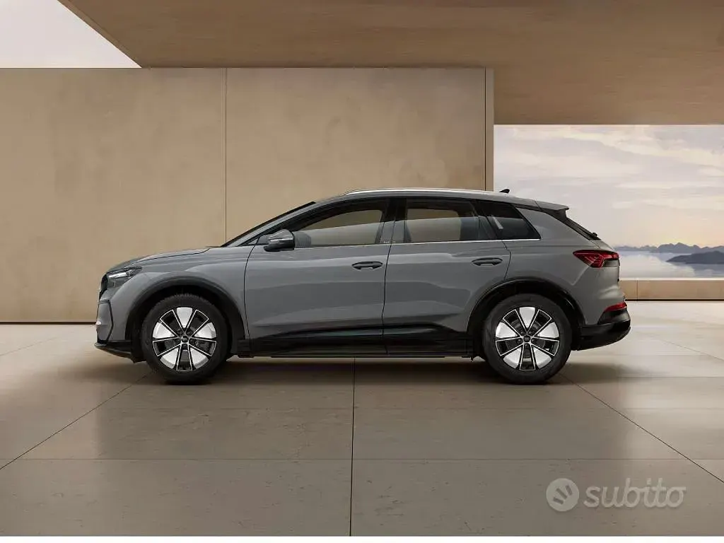 Nuova Audi Q4 e-tron Advanced 210 kW (286 CV) 2026 Grigio SUV