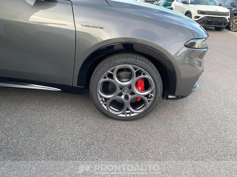 Nuova Alfa Romeo Tonale Veloce 160 CV (117 kW) 2026 Grigio vesuvio SUV