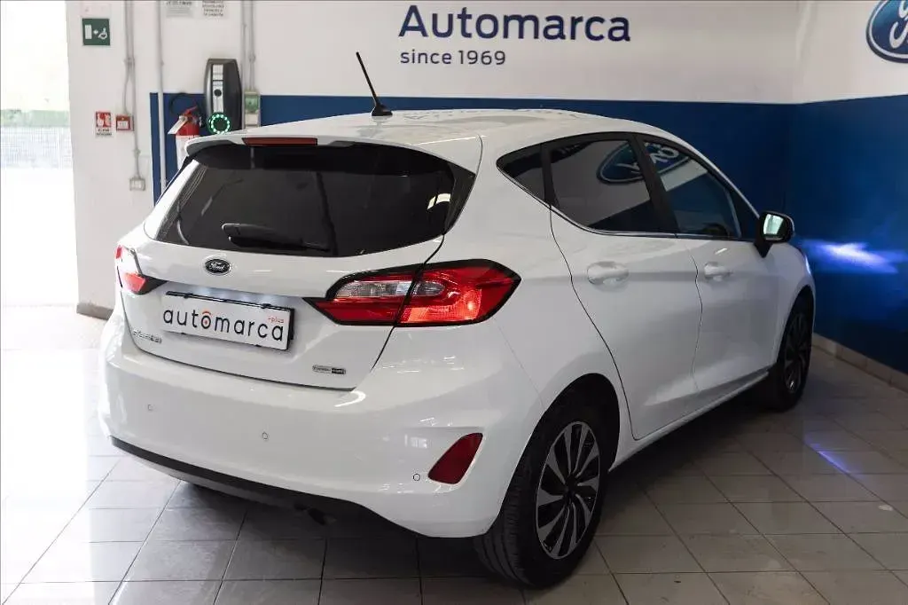 Usata Ford Fiesta Titanium 125 CV (91 kW) 2022 Bianco Utilitaria