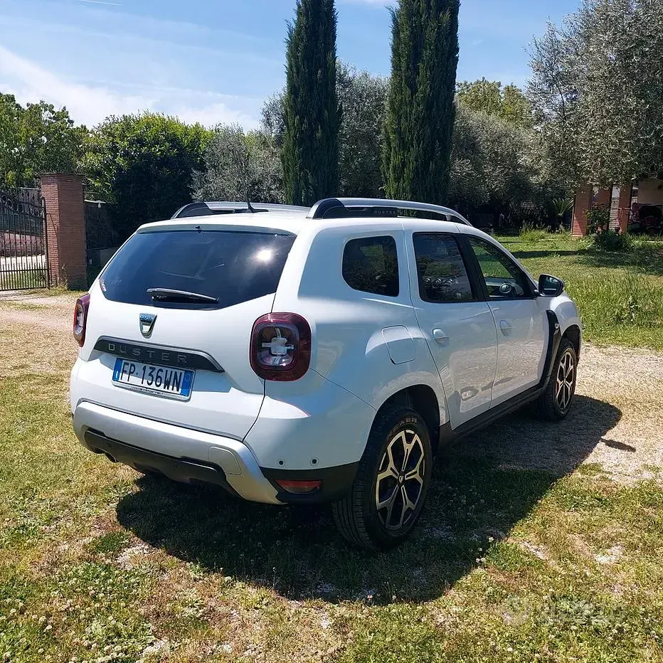 Usata Dacia Duster 109 CV (80 kW) 2018 Bianco SUV