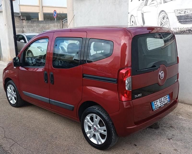 Usata Fiat Qubo Dynamic 75 CV (55 kW) 2010 Rosso Monovolume