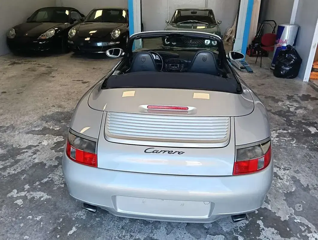 Usata Porsche 911 Carrera Cabriolet 300 CV (220 kW) 1999 Cabrio