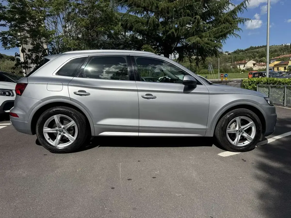 Usata Audi Q5 150 CV (110 kW) 2018 Grigio SUV