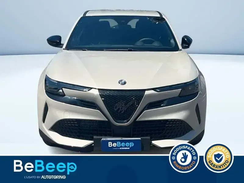 Usata Alfa Romeo GT Junior 145 CV (106 kW) 2025 Bianco pastello SUV