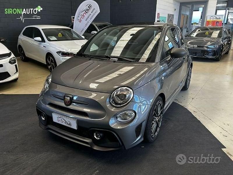 Grigio scuro Usata 2024 Abarth 595 Due volumi | 22.900 € (Cara) - Immagine 1/4