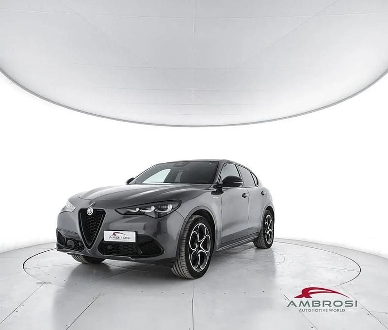 Second-hand Alfa Romeo Stelvio Veloce 210 CP (154 kW) 2025 SUV