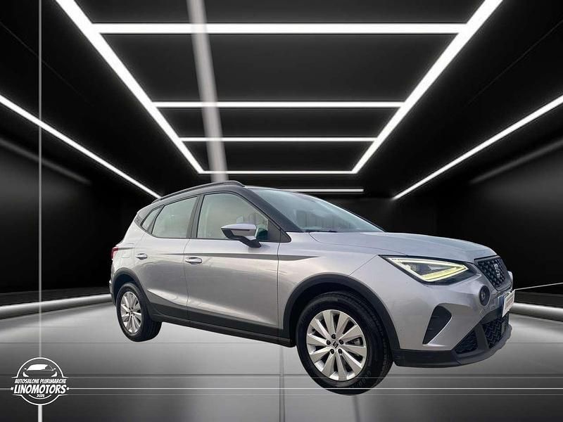 Grigio Usata 2023 Seat Arona Style SUV | 14.500 € (Buon prezzo) - Immagine 1/4