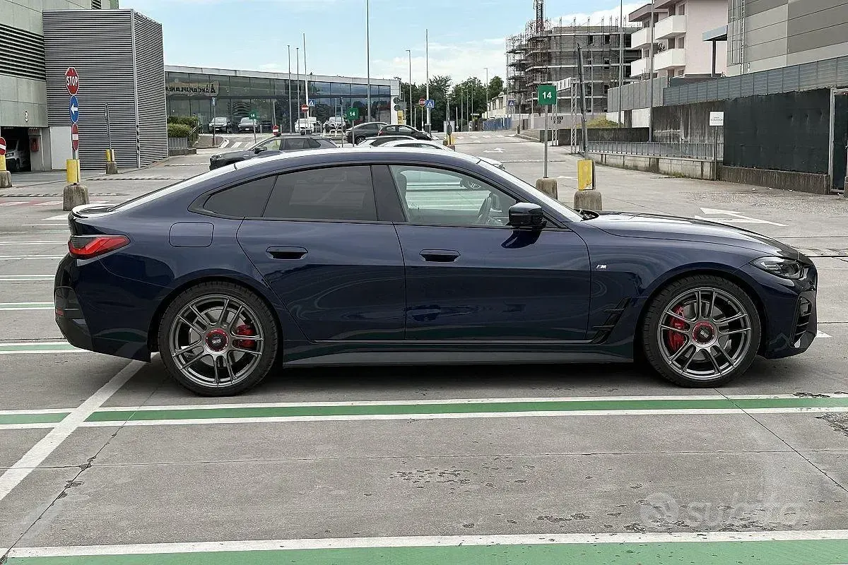 Usata BMW 420 Coupé M Sport 190 CV (139 kW) 2024 Bluazzurro Coupé