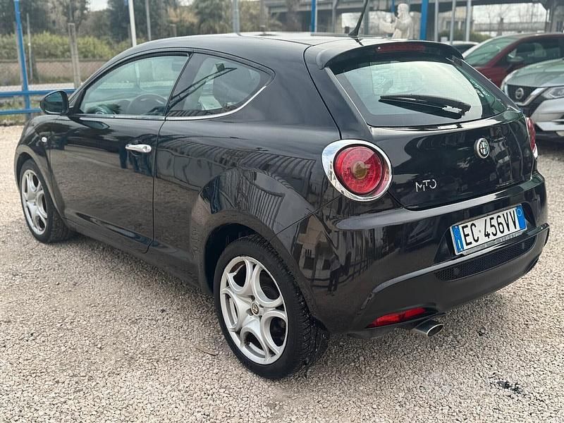 Usata Alfa Romeo MiTo Distinctive 78 CV (57 kW) 2010 Nero Utilitaria