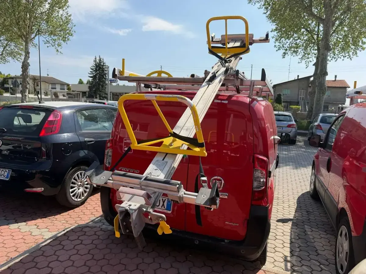 Usata Fiat Fiorino 95 CV (69 kW) 2015 Rosso Monovolume
