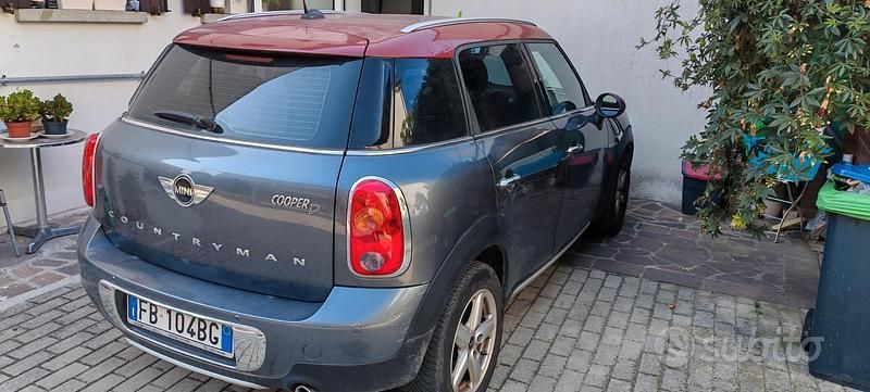 Usata Mini Cooper D 111 CV (81 kW) 2016 Grigio Utilitaria