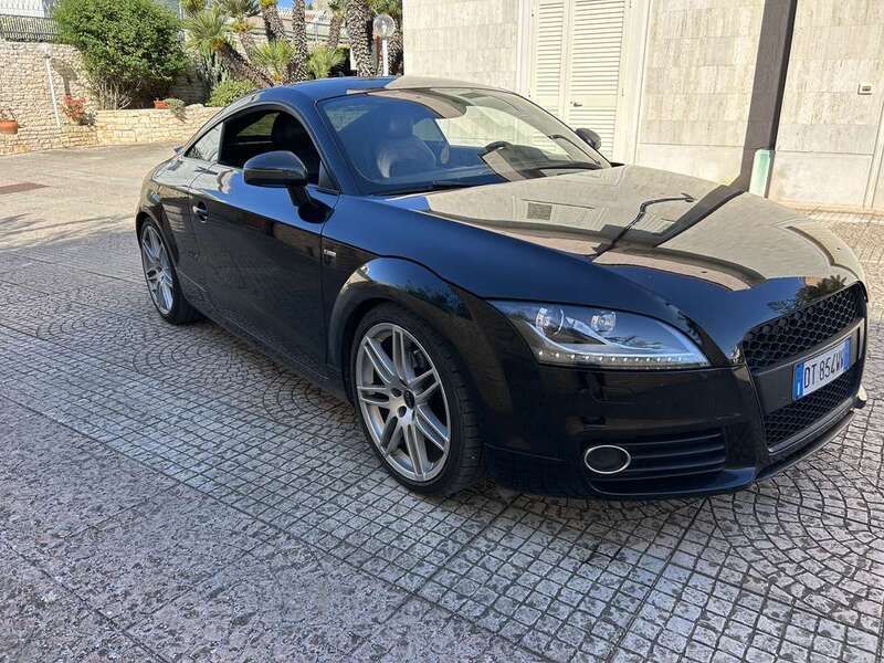 Usata 2009 Audi TT Advanced Coupé | 9200 € (Ottimo prezzo) - Immagine 1/4