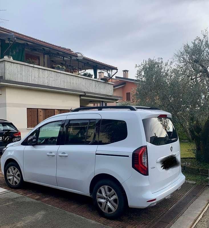 Usata Renault Kangoo Equilibre 116 CV (85 kW) 2023 Bianco Station wagon