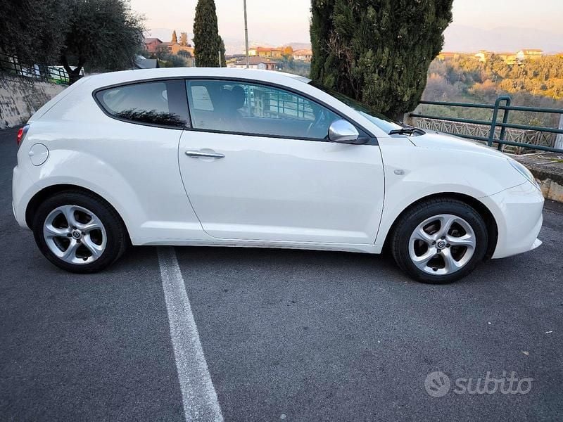 Usata Alfa Romeo MiTo 120 CV (88 kW) 2016 Bianco Utilitaria