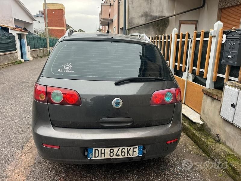 Usata Fiat Croma 2007 Grigio Station wagon