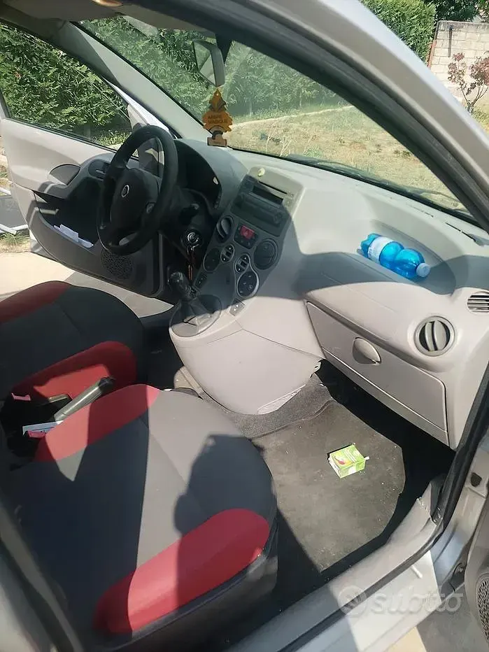 Usata Fiat Panda Dynamic 60 CV (44 kW) 2005 Grigio Utilitaria