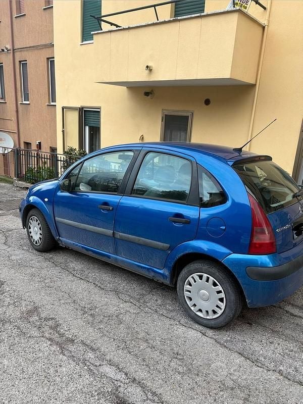 Usata Citroën C3 60 CV (44 kW) 2005 Blu Berlina