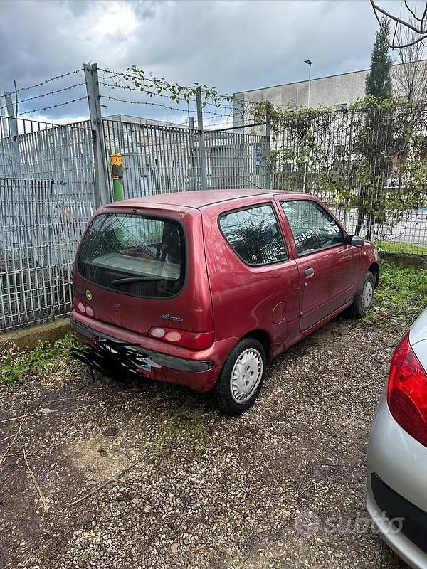 Usata Fiat 600 2004 Rosso
