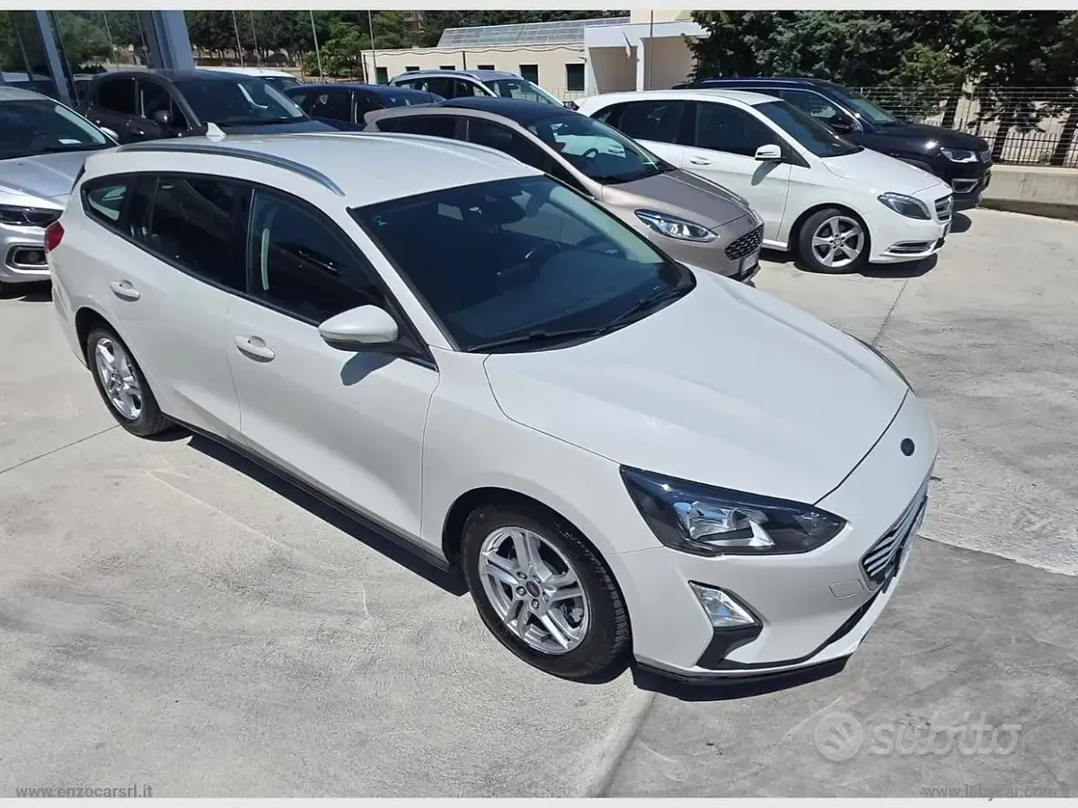 Usata Ford Focus Titanium 120 CV (88 kW) 2021 Bianco Station wagon