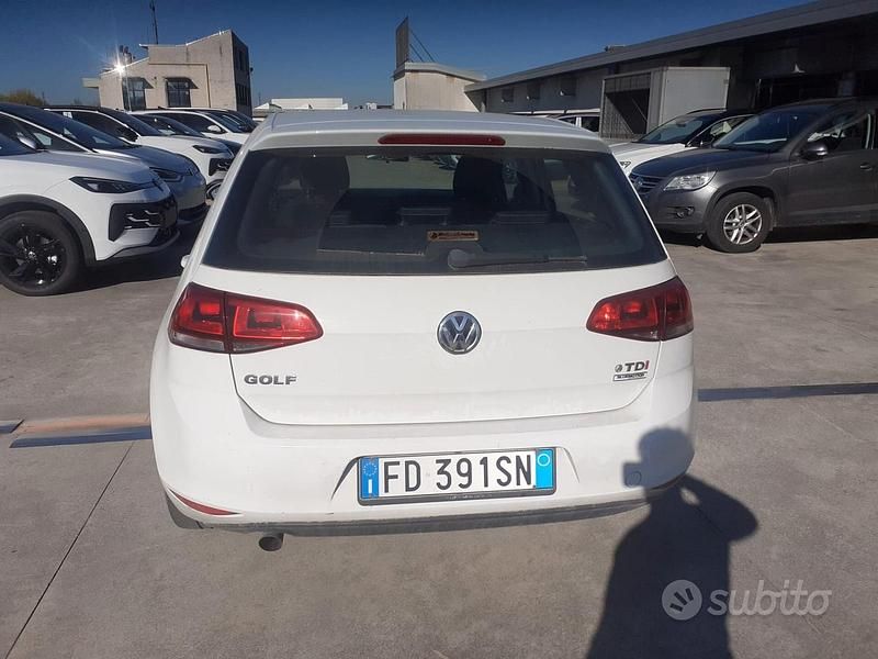 Usata VW Golf VII Highline 110 CV (80 kW) 2016 Bianco Berlina