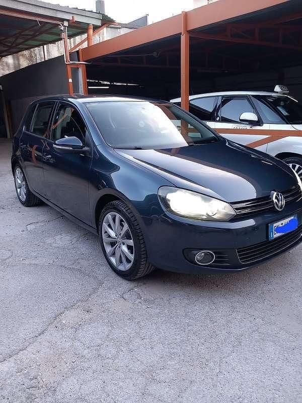 Usata VW Golf VII Highline 105 CV (77 kW) 2012 Blu/azzurro Berlina