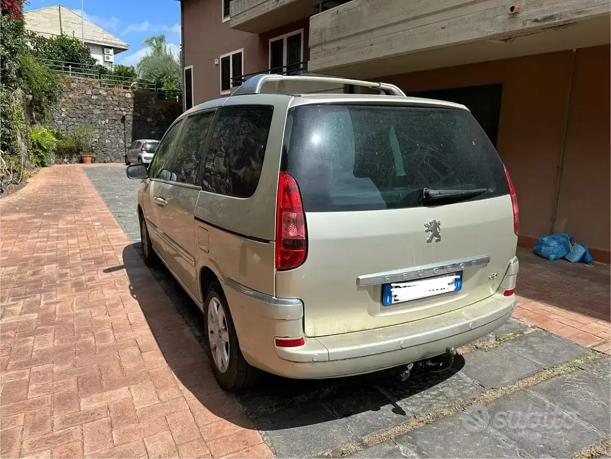 Usata Peugeot 807 140 CV (102 kW) 2008 Monovolume
