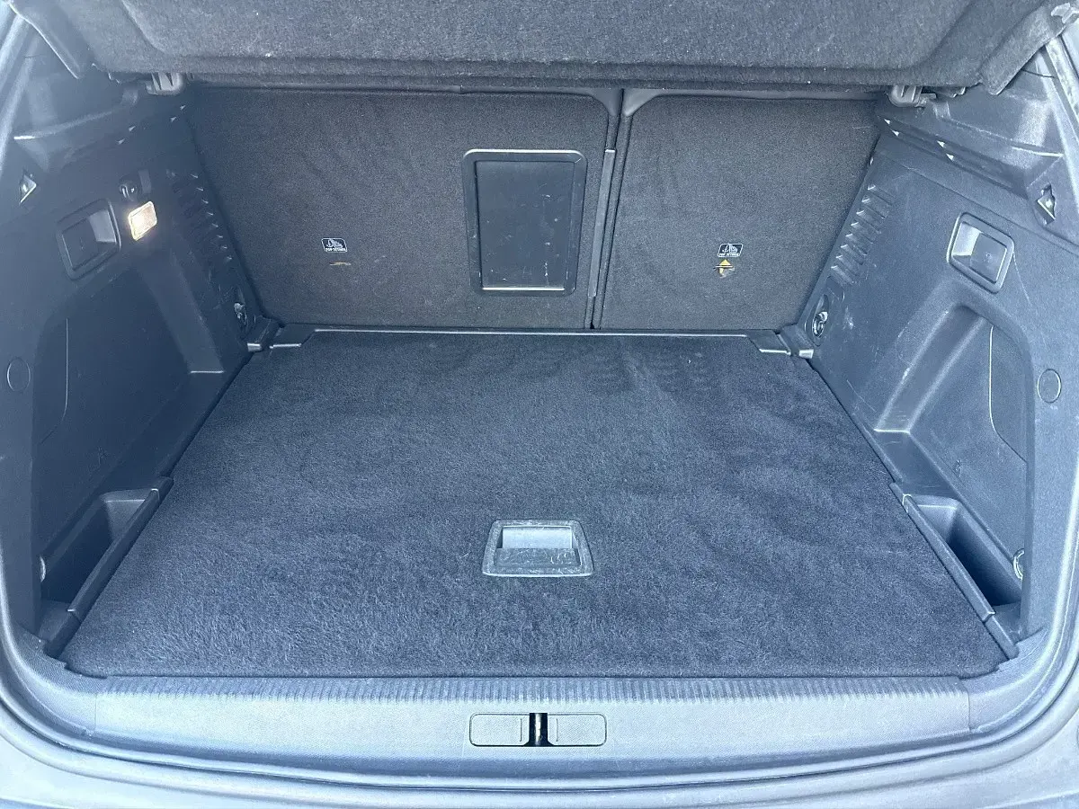 Usata Peugeot 3008 GT-line 120 CV (88 kW) 2017 Grigio SUV