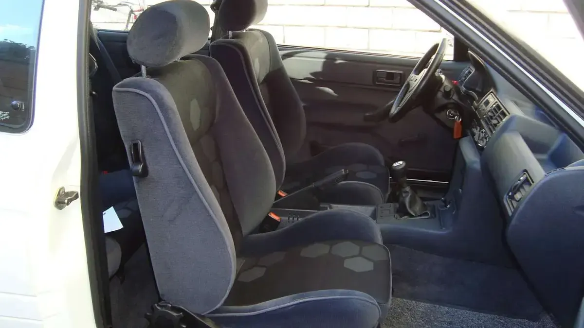 Usata Ford Escort RS 220 CV (161 kW) 1992 Bianco Berlina