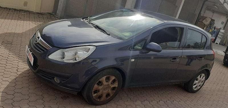 Usata Opel Corsa Cosmo 80 CV (58 kW) 2009 Grigio Utilitaria