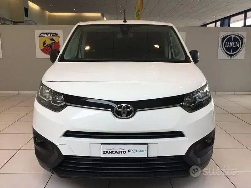 Usata Toyota Proace Verso City 2021 Bianco Station wagon