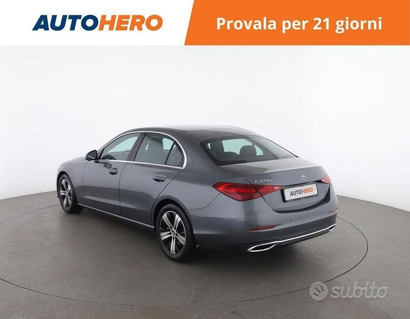 Usata Mercedes C220 200 CV (147 kW) 2022 Grigio Berlina