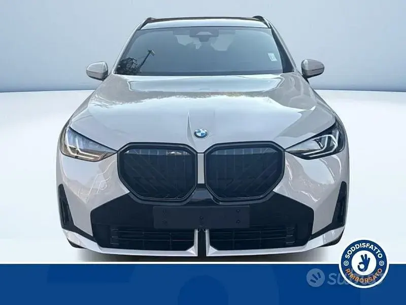 Nuova BMW X3 M Sport 299 CV (219 kW) 2026 Beige SUV