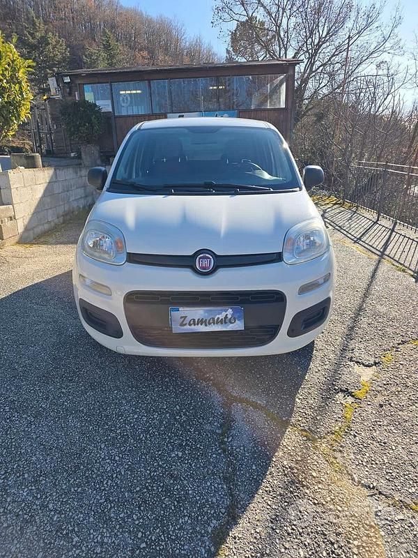 Usata Fiat Panda 69 CV (50 kW) 2016 Bianco Utilitaria