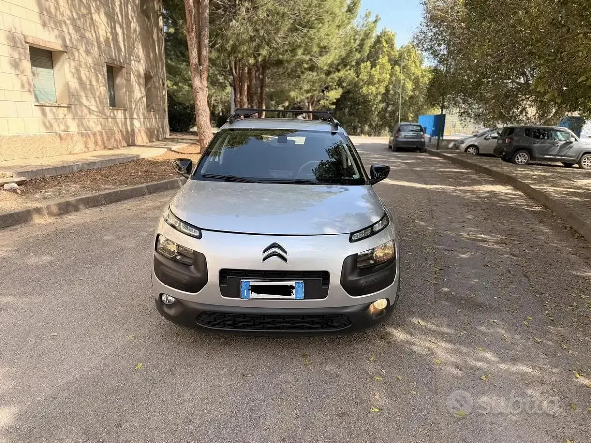 Usata Citroën C4 105 CV (77 kW) 2017 Grigio Berlina