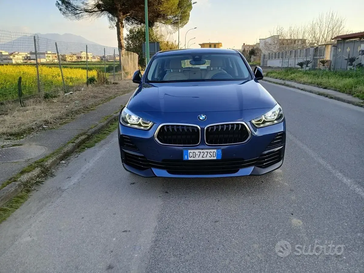 Usata BMW X2 116 CV (85 kW) 2021 Bluazzurro SUV