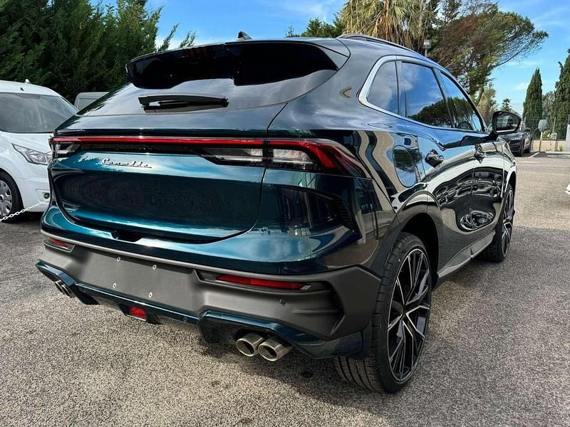 Usata Cirelli 5 177 CV (130 kW) 2025 Verde SUV