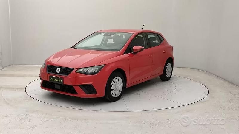 Usata Seat Ibiza Reference 90 CV (66 kW) 2022 Rosso Utilitaria